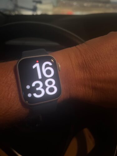 Apple Watch SE (2nd Gen) (Used – Like New) photo review