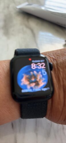 Apple Watch SE (2nd Gen) (Used – Like New) photo review