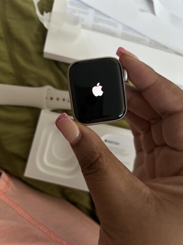 Apple Watch SE (2nd Gen) (Used – Like New) photo review