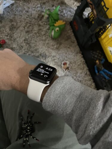 Apple Watch SE (2nd Gen) (Used – Like New) photo review