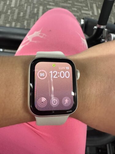 Apple Watch SE (2nd Gen) (Used – Like New) photo review