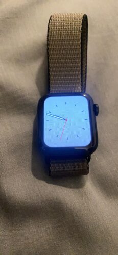 Apple Watch SE (2nd Gen) (Used – Like New) photo review