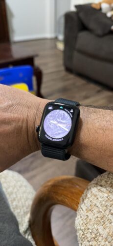 Apple Watch SE (2nd Gen) (Used – Like New) photo review