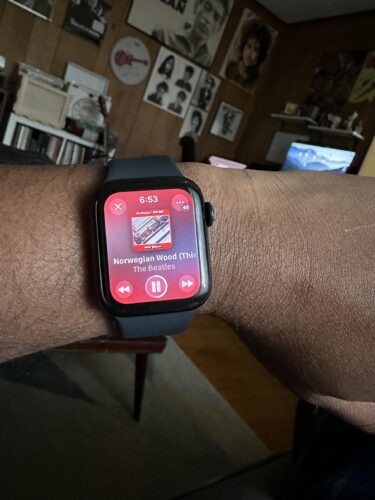 Apple Watch SE (2nd Gen) (Used – Like New) photo review